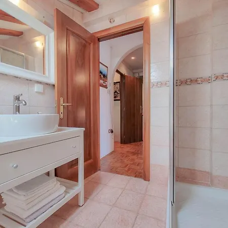 Studio Fur 2 Personen Ca 20 Qm In Novigrad, Istrien Istrische Riviera - B44573 Karpinjan