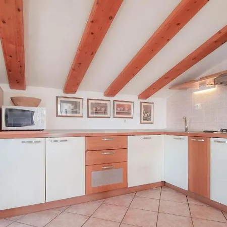 Studio Fur 2 Personen Ca 20 Qm In Novigrad, Istrien Istrische Riviera - B44573 Apartment Karpinjan